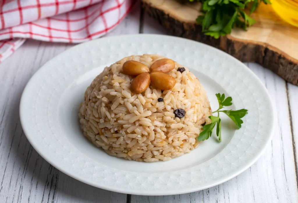 Brown Rice with Garlic and Onions