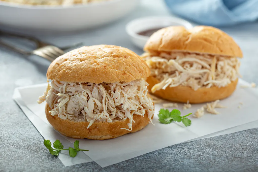 Pulled chicken sandwiches on buns
