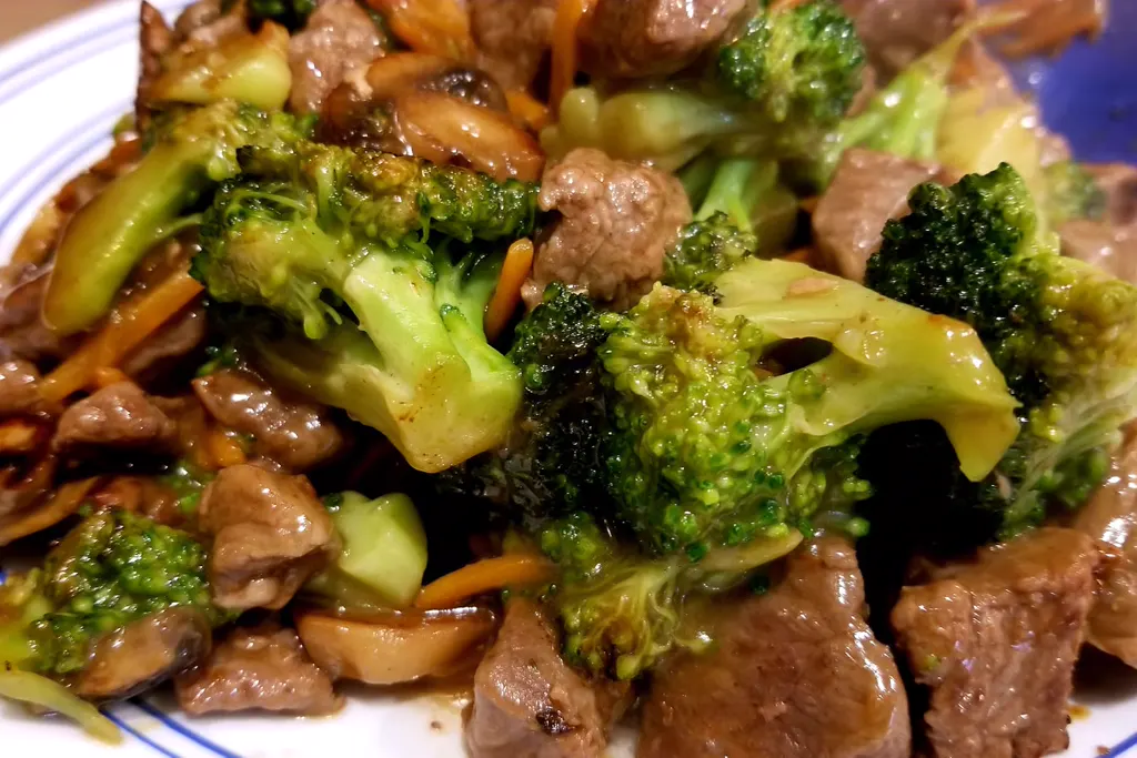 Beef and broccoli stir fry with mushrooms