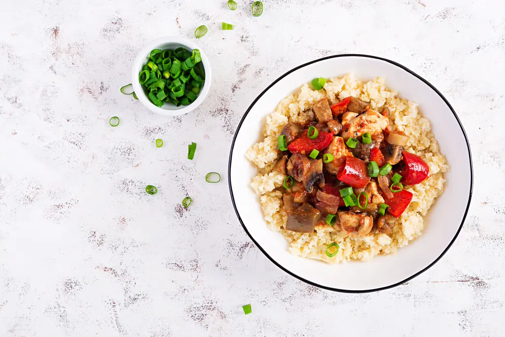 Cauliflower sticky rice bowl