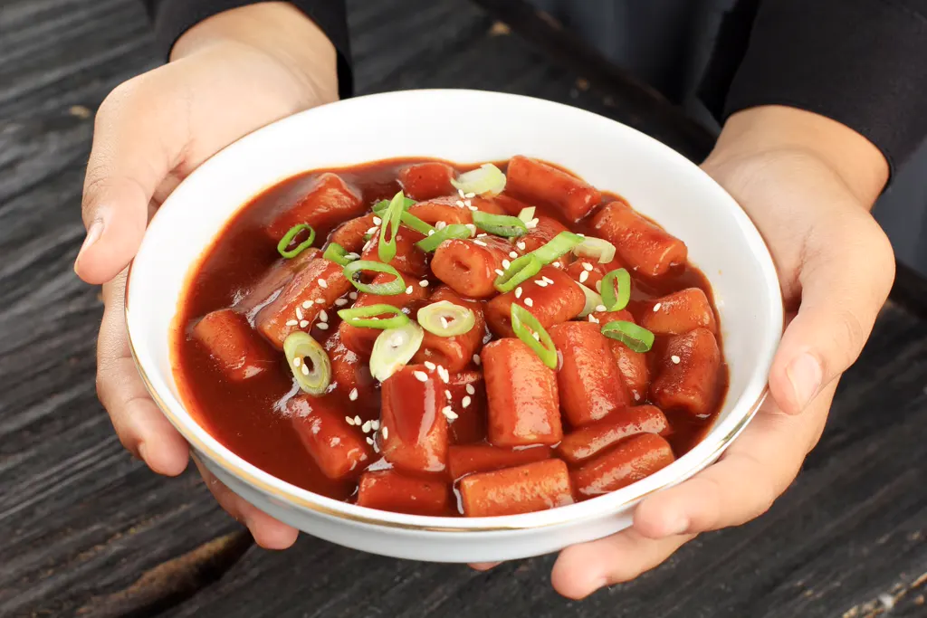 Korean sticky rice cakes tteokbokki